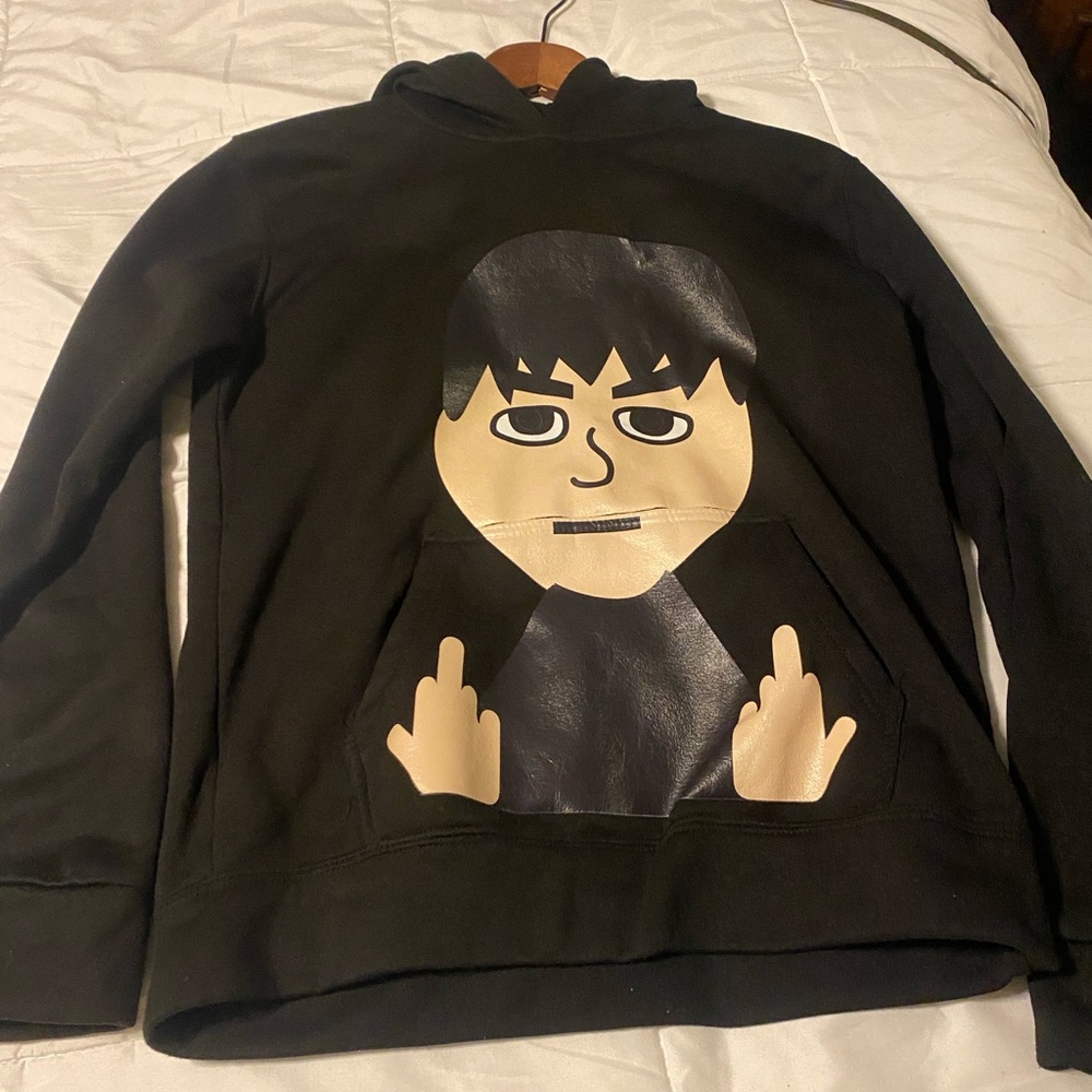 Wii hoodie size small